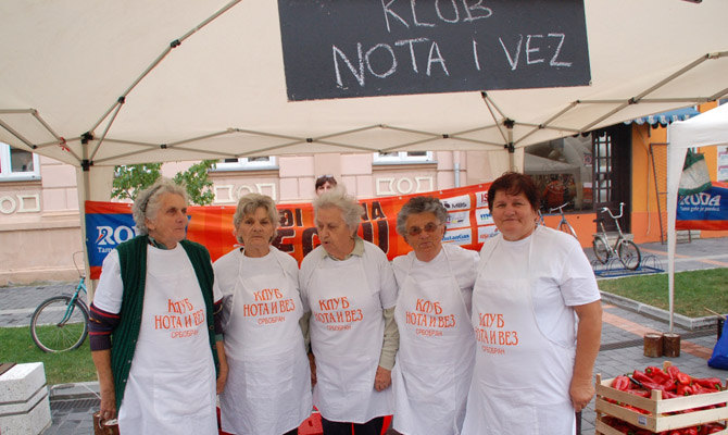 Ajvart főztek Szenttamáson 2016. szeptember 20. képek második helyezett Nota i Vez csapata